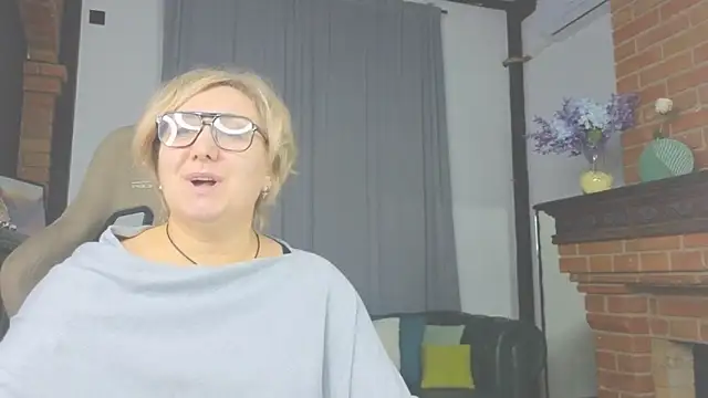 Marta_Wils's cam snapshot