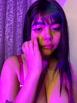 VIOLET_EF's cam snapshot