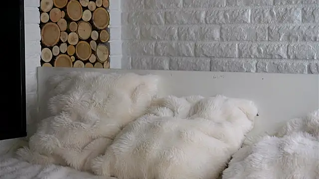 LowOncoming's cam snapshot