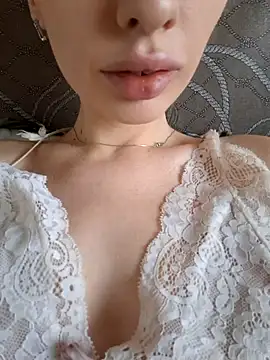 Elza_kom's cam snapshot