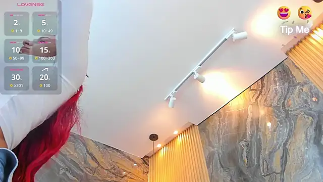 ella_harper's cam snapshot