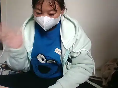 Mainay0033's cam snapshot