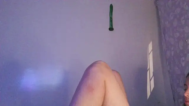 aliceclair_'s cam snapshot