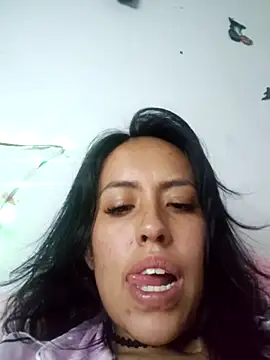 Queen_Ashly's web cam