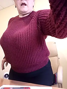 BrandiOhNight's cam snapshot