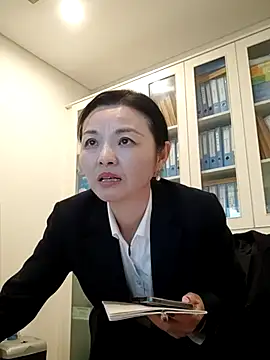 ialnuyoa_h's cam snapshot