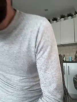 Michel_huge's cam snapshot