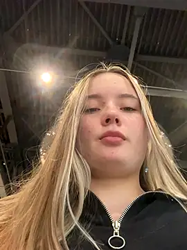 StephanieMur live sex cam