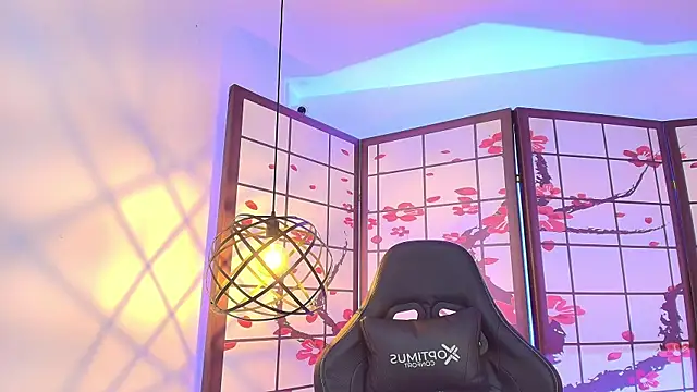 Fluffy_Bubble21's cam snapshot