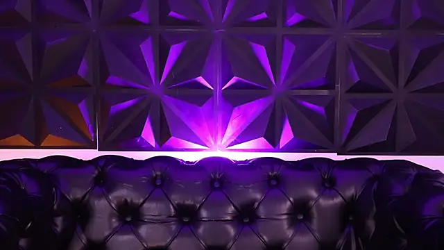 AnikaRomanoff's cam snapshot