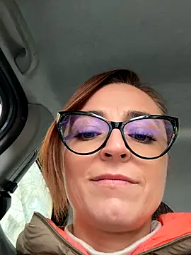 FuckingSunshine37's cam snapshot