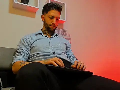 Supreme_Alpha live sex cam