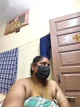 Villageanuty's cam snapshot