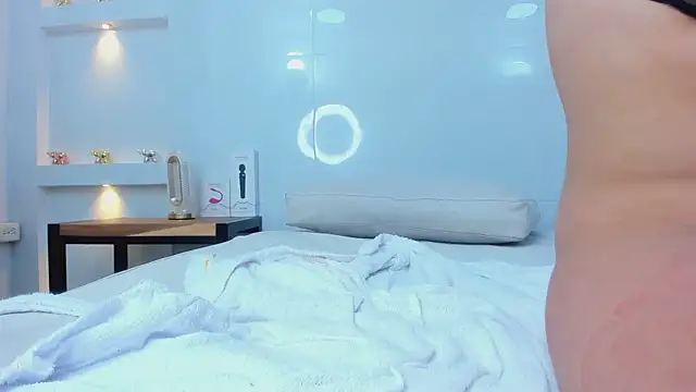 Dalia-Prada's cam snapshot