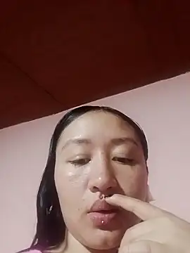 Taylorveraaa's cam snapshot