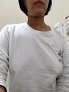 love_sexy090's cam snapshot