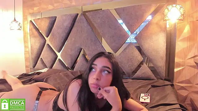 Kiara_velvet__'s cam snapshot