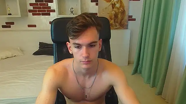 BradyFlint live sex cam