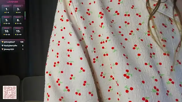 MariellaGrosclaude's cam snapshot