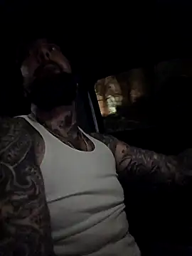 Beardedtattood live sex cam