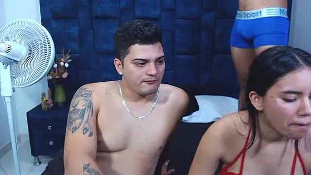 Group_Lustt's cam snapshot