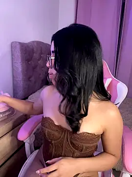 Emily-14's cam snapshot