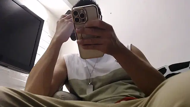 SebastianReiss's Stripchat show and profile