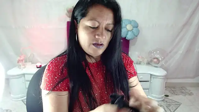 SaharaJohson's cam snapshot