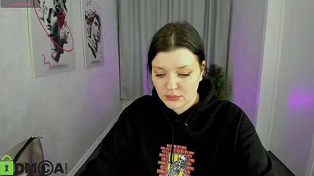 Michele_Greenn's cam snapshot