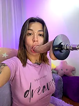 _antonella_dreamss's cam snapshot