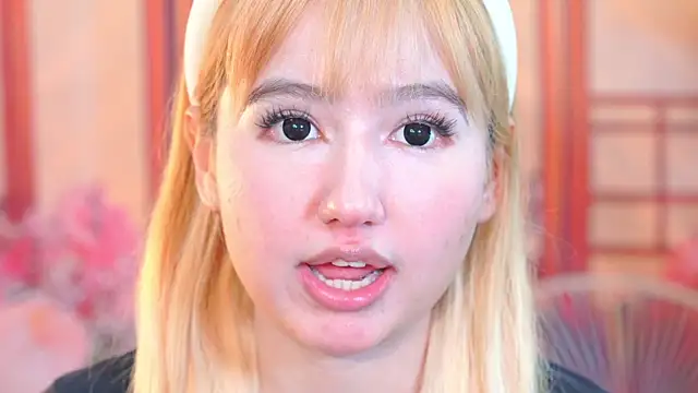 Pinkie_Princes live sex cam