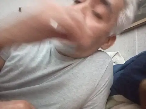 Xoc8_'s cam snapshot