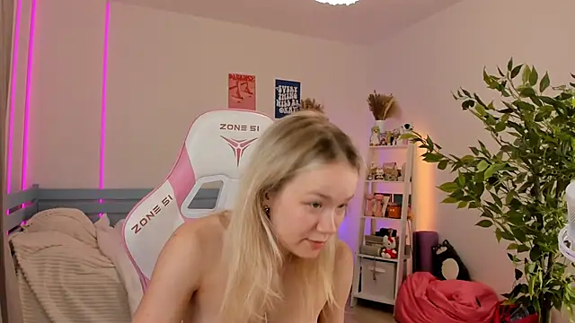 Lily_Young live sex cam