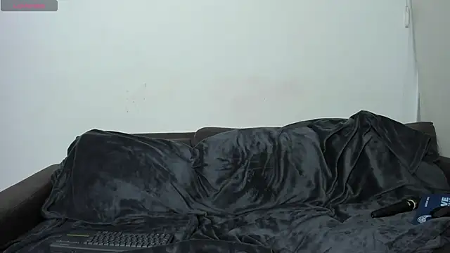 JadeBennett_'s cam snapshot