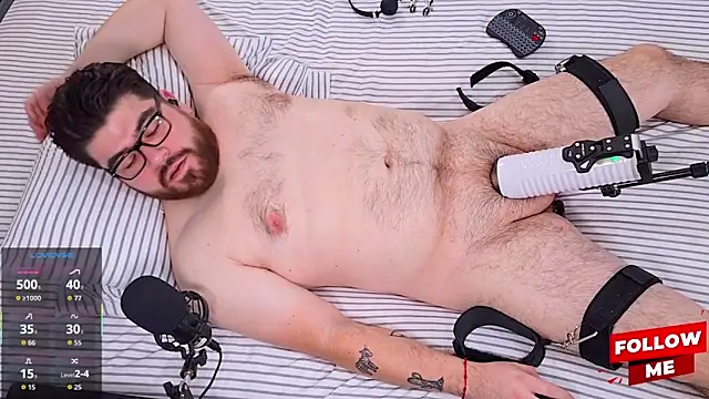 jax_luna's Stripchat show and profile