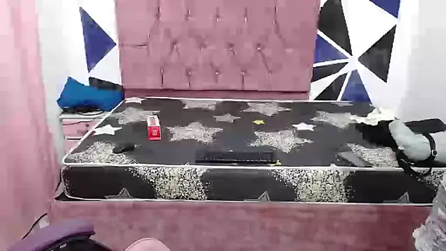 scarleth18's cam snapshot