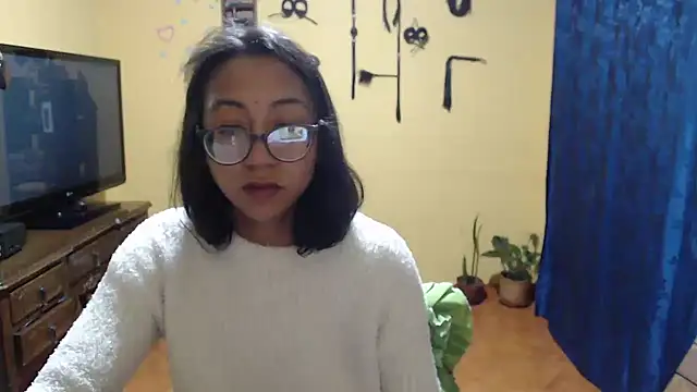 Violet_And_Smith's cam snapshot