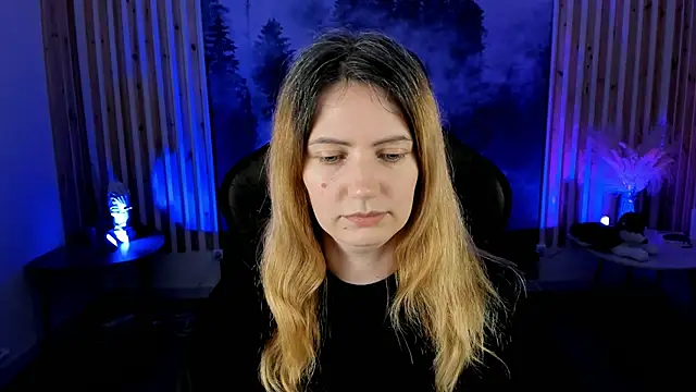 AleksaLaurent's cam snapshot