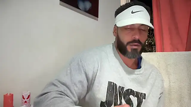 romeolovedark live sex cam