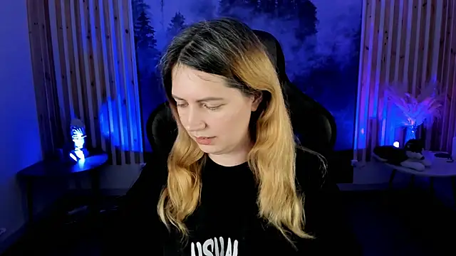 AleksaLaurent's cam snapshot