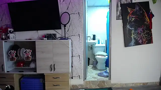 Samara_Homescapes's cam snapshot