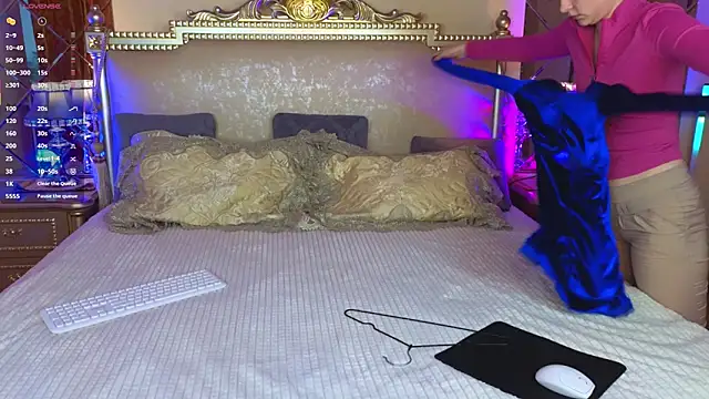 HolyBabyDoll's cam snapshot