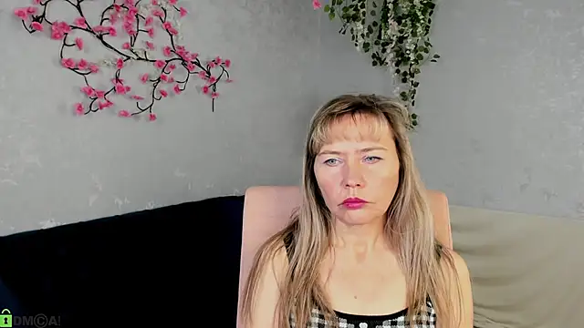 Carla_Vogue's cam snapshot