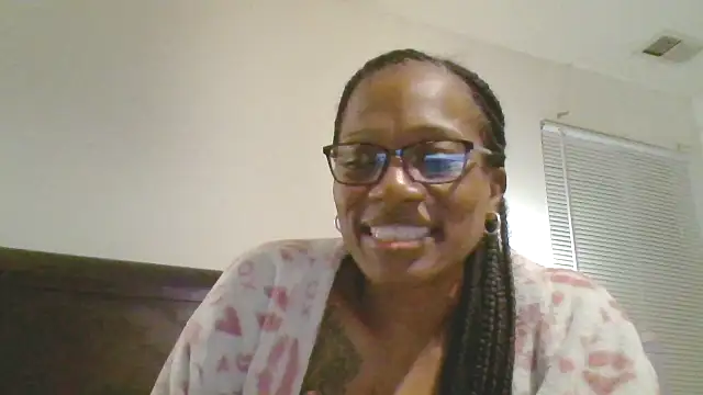 SweetParadise00's cam snapshot