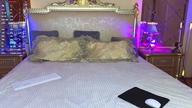 HolyBabyDoll's cam snapshot