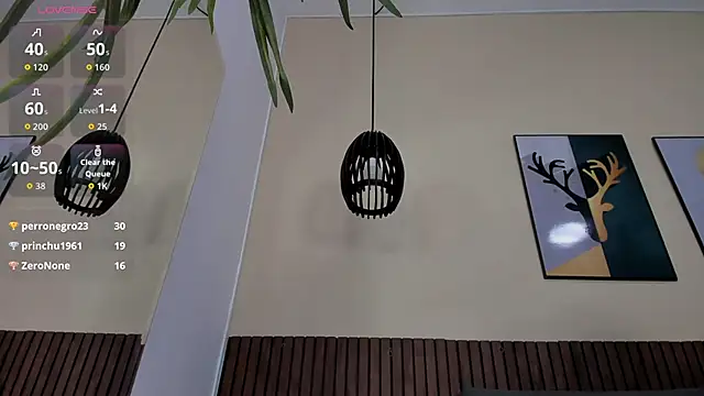 EmillyHarper_'s cam snapshot