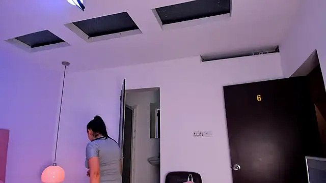 Amy_Ferreira's cam snapshot