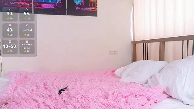 OnlyForYou_'s cam snapshot