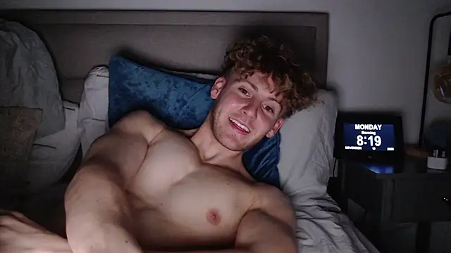 DominantAlex18 live sex cam