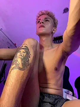 tylernova live sex cam